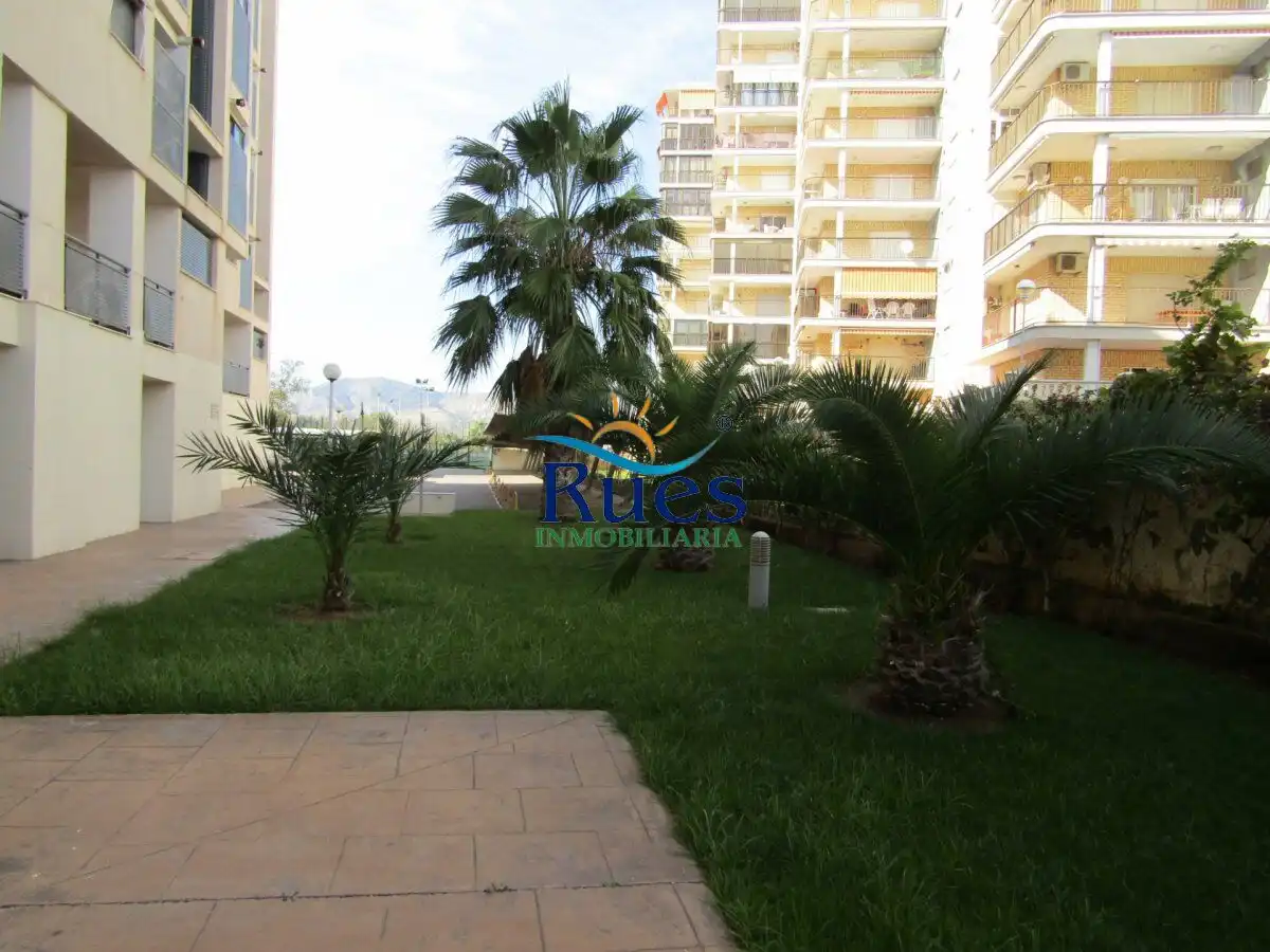 Vista exterior de Ático en venta en Benicasim / Benicàssim con Aire acondicionado, Calefacción y Trastero