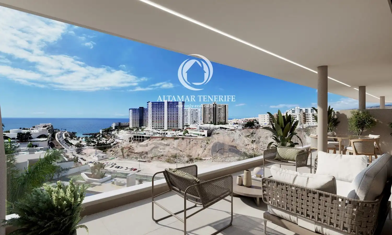 Apartment with pool for sale in Callao Salvaje - Playa Paraíso