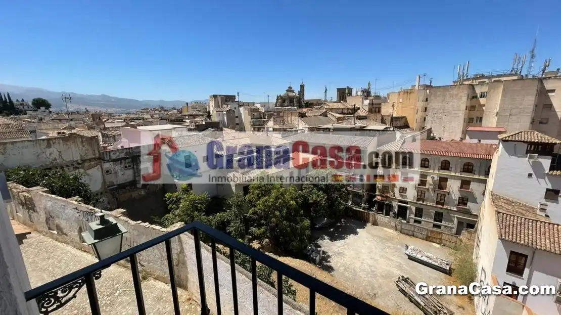 Außenansicht von Wohnung zur untervermieten in Granada mit Klimaanlage, Heizung und Möbliert
