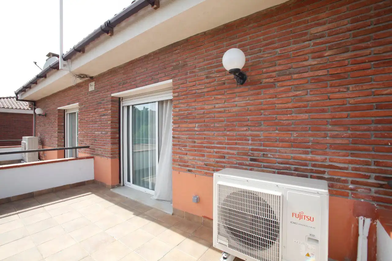 Terraza de Casa o chalet en venta en Gavà con Aire acondicionado, Calefacción y Jardín privado