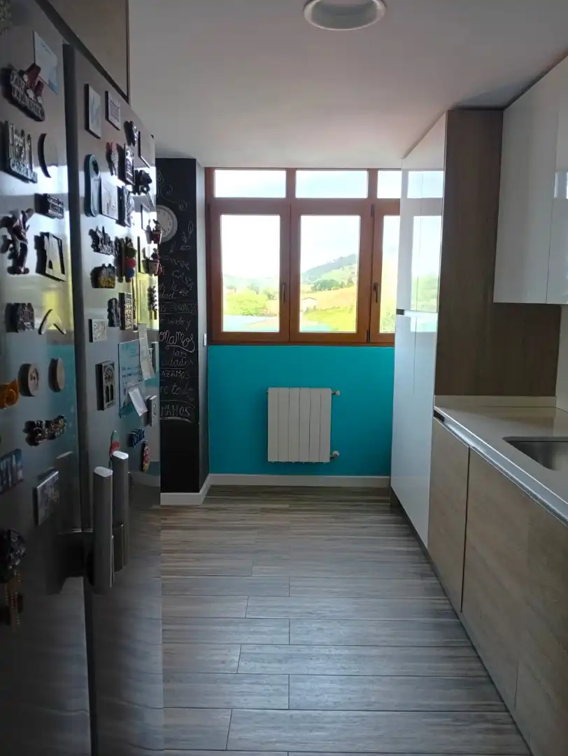 Cocina de Piso en venta en Gijón  con Calefacción, Parquet y Terraza