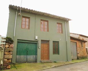 Exterior view of Country house for sale in Castrocalbón