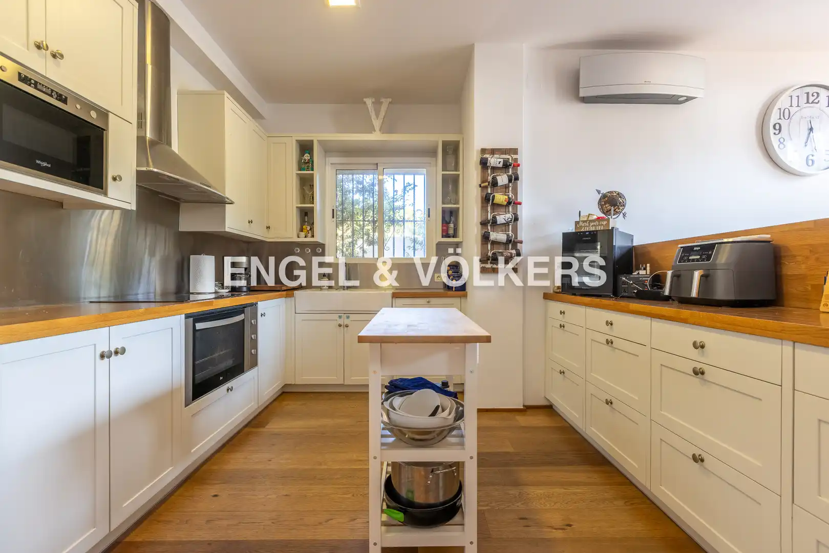 Küche von Country house zum Verkauf in El Puerto de Santa María mit Klimaanlage, Heizung und Privatgarten