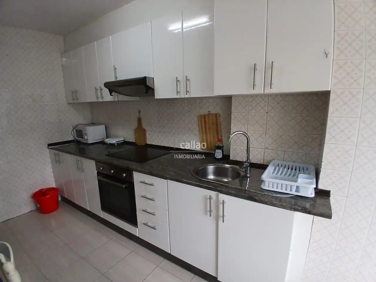 Kitchen of Flat for rent in Ferrol  with Terrace and Furnished