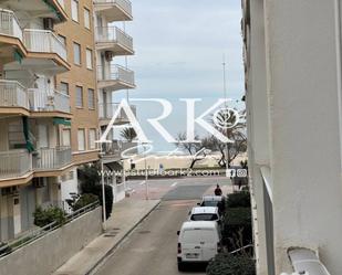 Vista exterior de Apartament en venda en Gandia amb Terrassa i Moblat