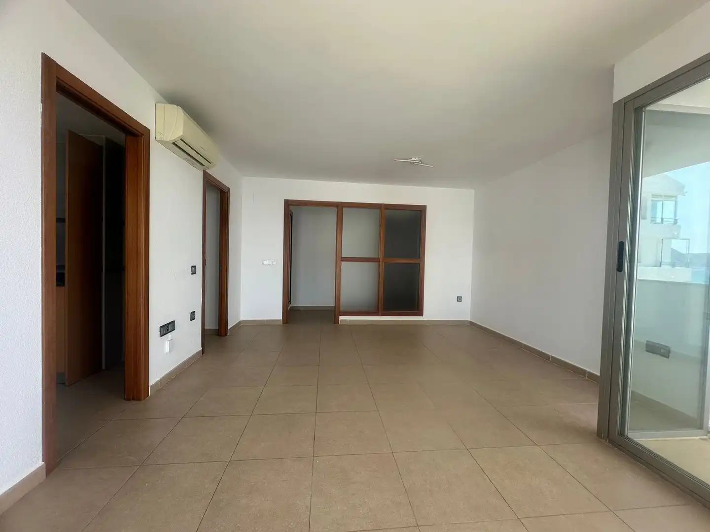 Piso de alquiler en Altea con Aire acondicionado, Calefacción y Jardín privado