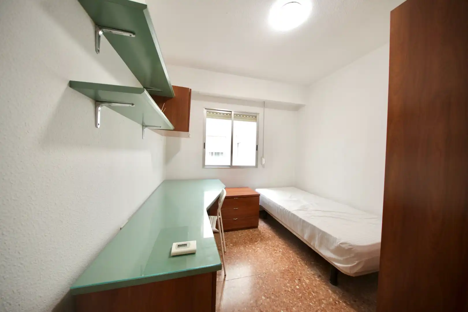 Bedroom of Flat for sale in Manises  with Air Conditioner, Terrace and Balcony