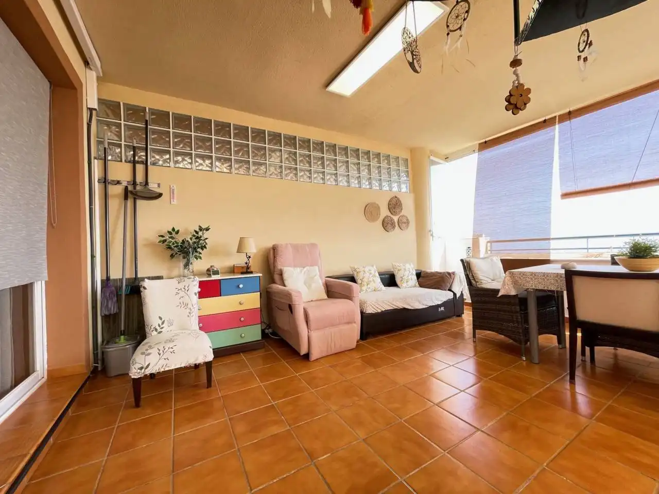Sala de estar de Ático en venta en Casares con Aire acondicionado, Calefacción y Terraza