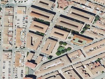 Local comercial en venda a CL JARDIN
