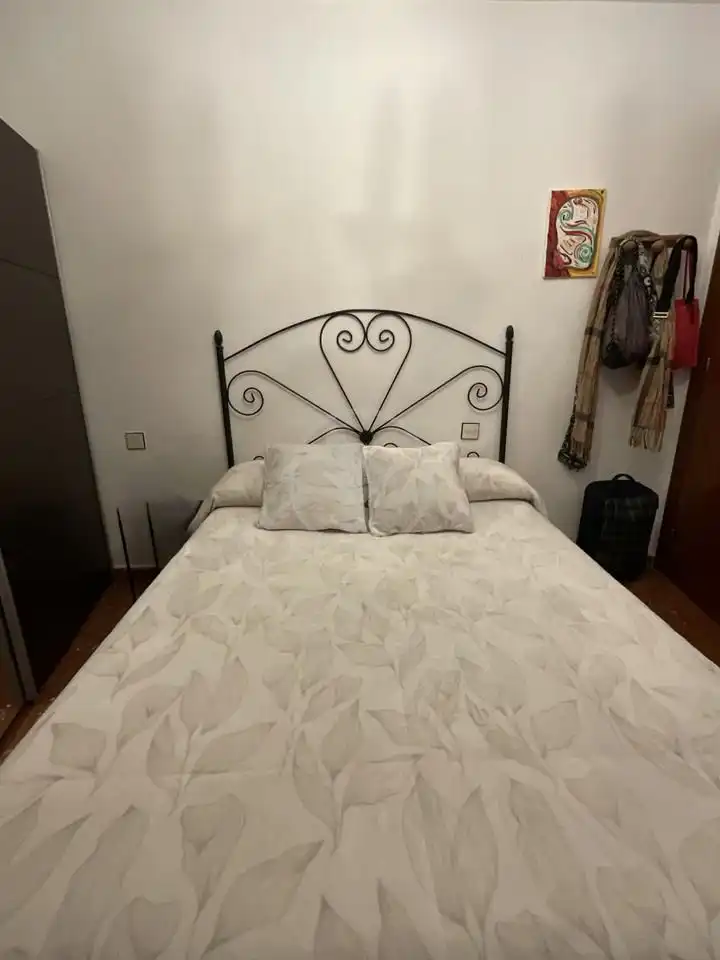 Habitación de Piso en venta en Linares con Aire acondicionado y Amueblado
