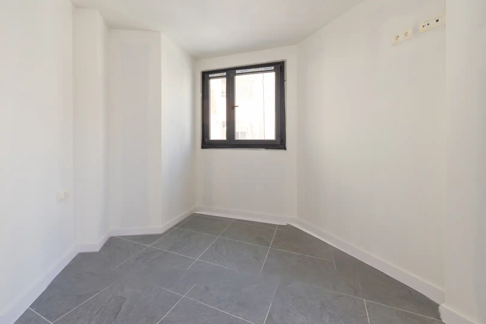 Habitación de Dúplex en venta en Málaga con Aire acondicionado, Calefacción y Internet