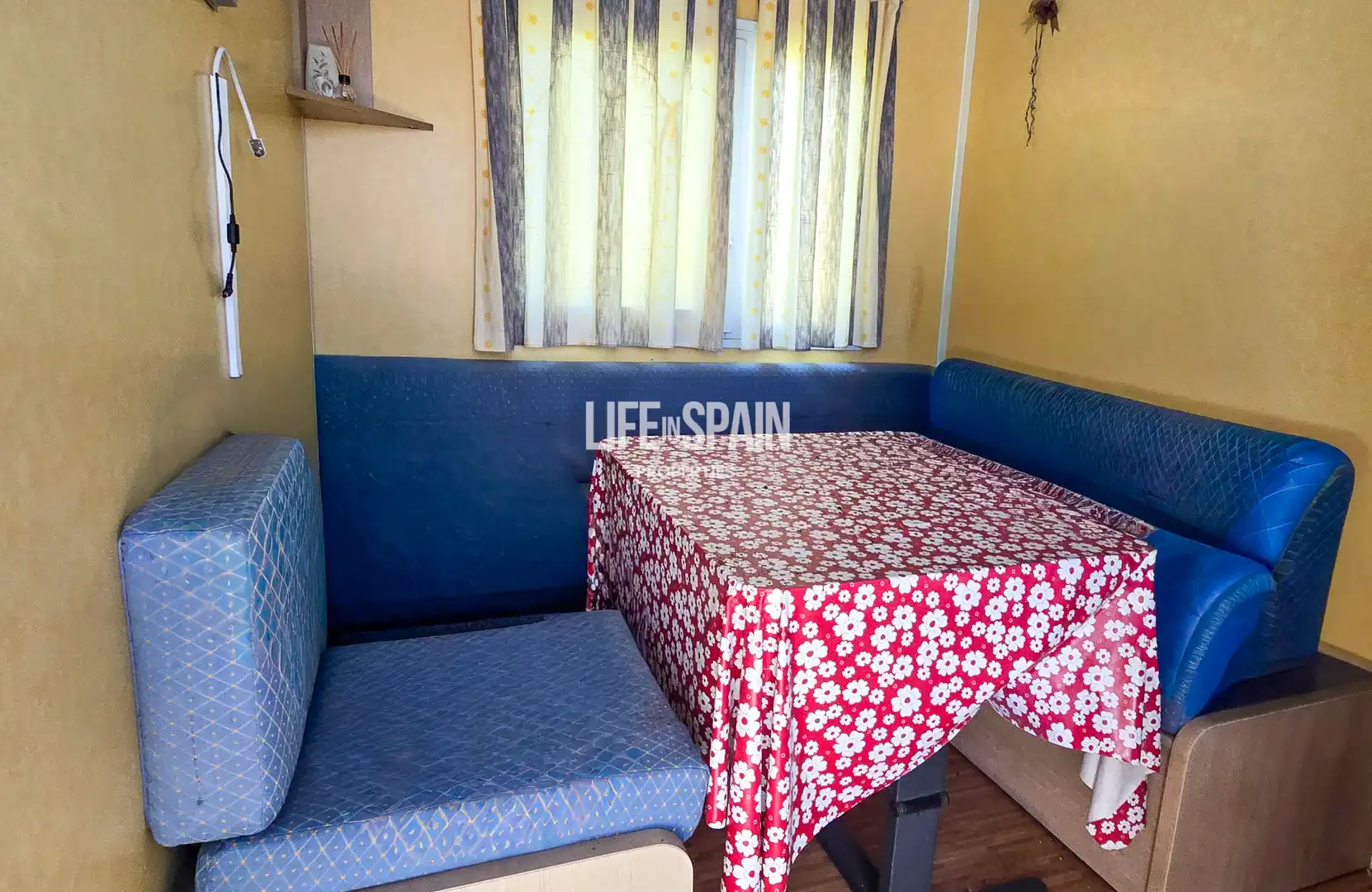 Country house with pool for sale in Camarles, imagen 53