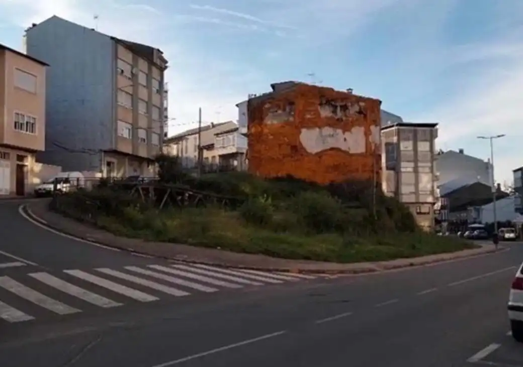 Wohnbaugrundstück zum Verkauf in Sarria, imagen 2