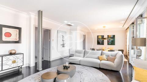 Photo 2 of Flat to rent in Pg. de Gràcia, Dreta de l'Eixample, Barcelona