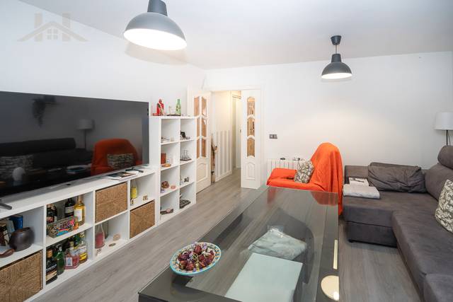 Piso en Venta en Calle Virgen del Pilar en Villalba Estación