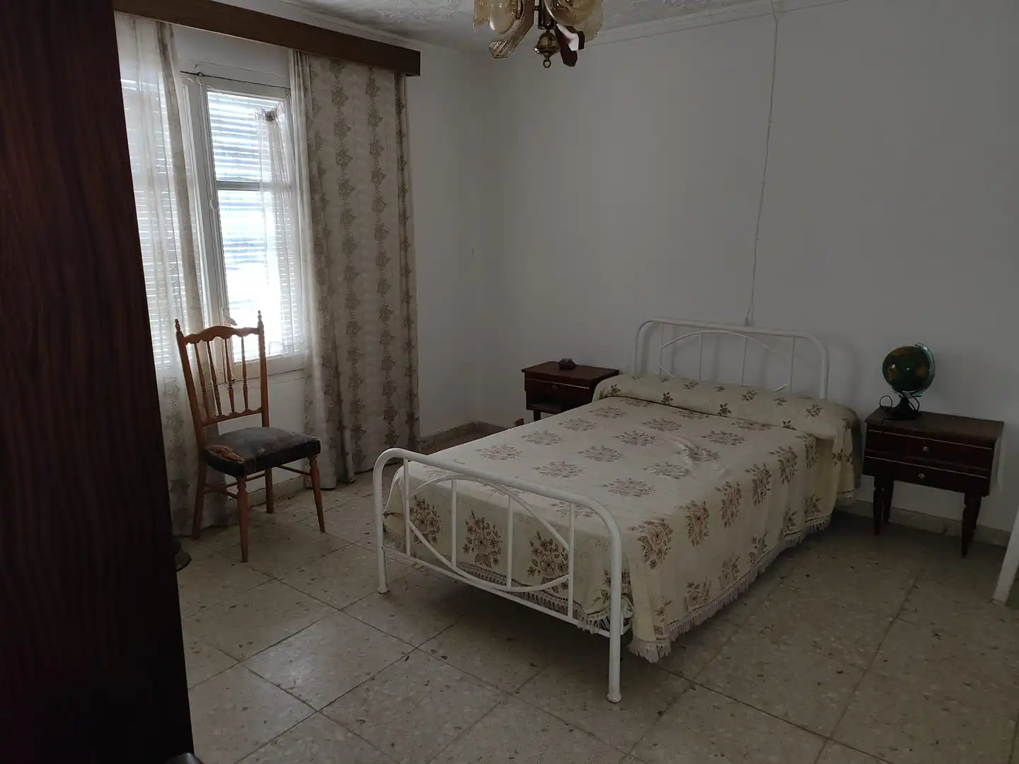 Dormitori de Casa o xalet en venda en Corral de Almaguer amb Calefacció, Jardí privat i Parquet
