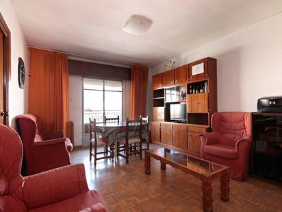 Living room of Flat to rent in  Granada Capital  with Balcony