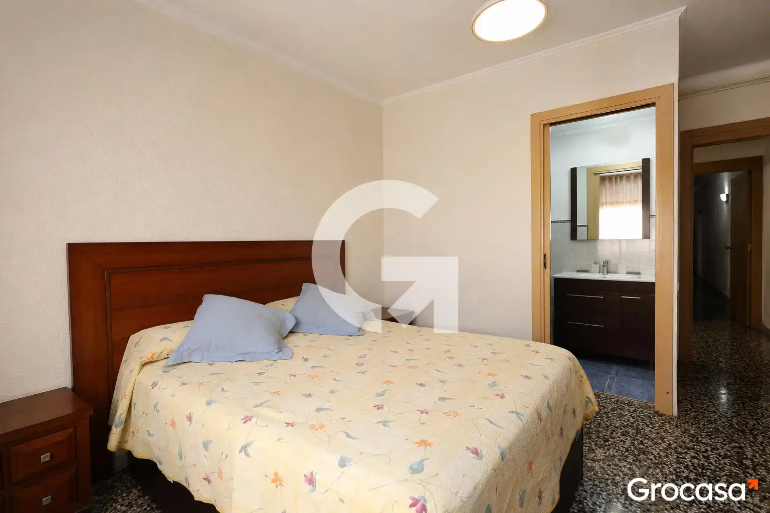 Bedroom of Flat for sale in Terrassa  with Air Conditioner, Heating and Storage room