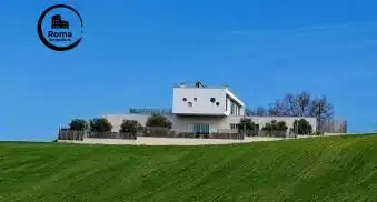 Vista exterior de Casa o xalet en venda en Las Gabias amb Aire condicionat, Calefacció i Jardí privat