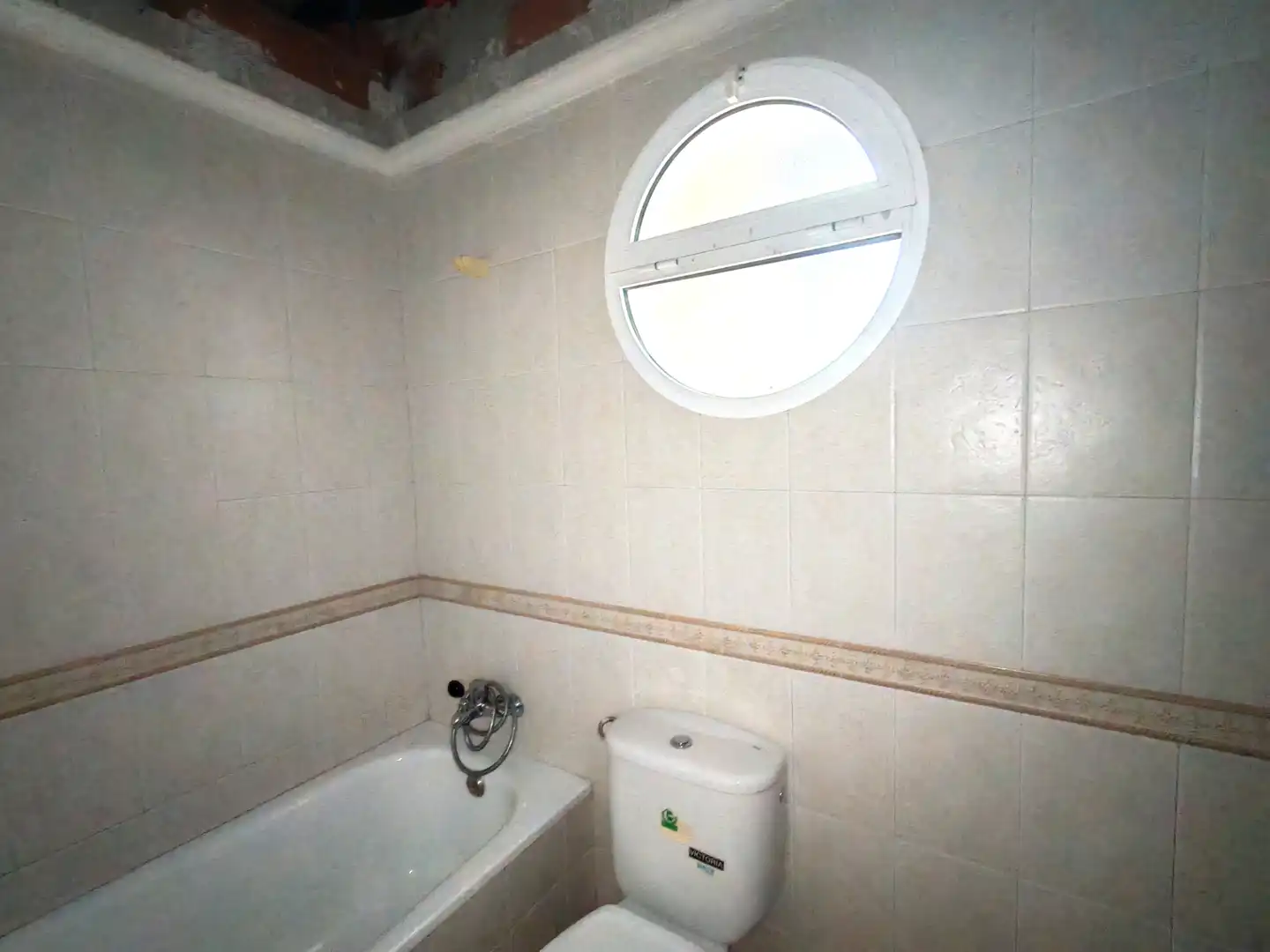 Bathroom of Attic for sale in Elche / Elx  with Air Conditioner, Terrace and Balcony