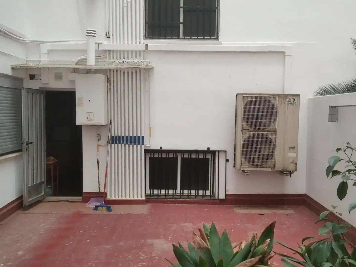Vista exterior de Pis en venda en  Valencia Capital amb Aire condicionat i Terrassa