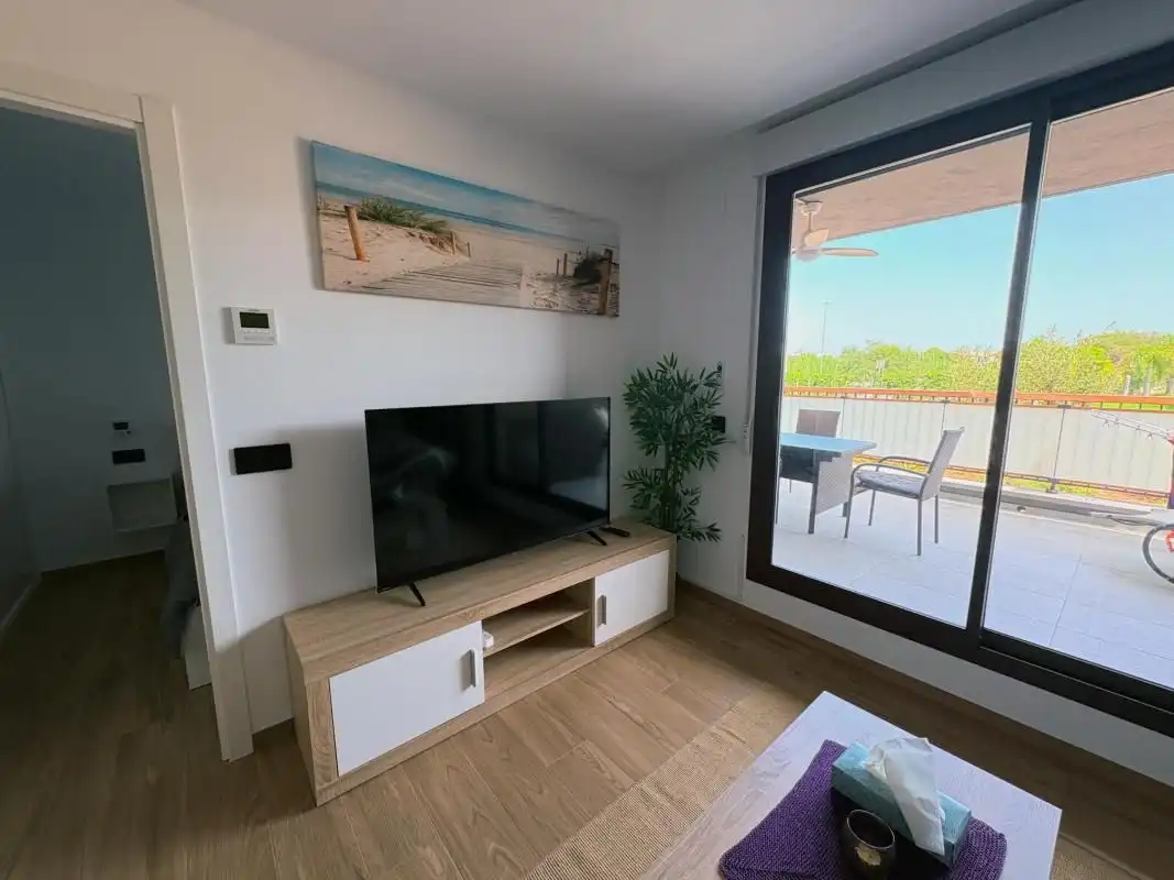 Apartamento con piscina en venta en Centro Urbano, imagen 3