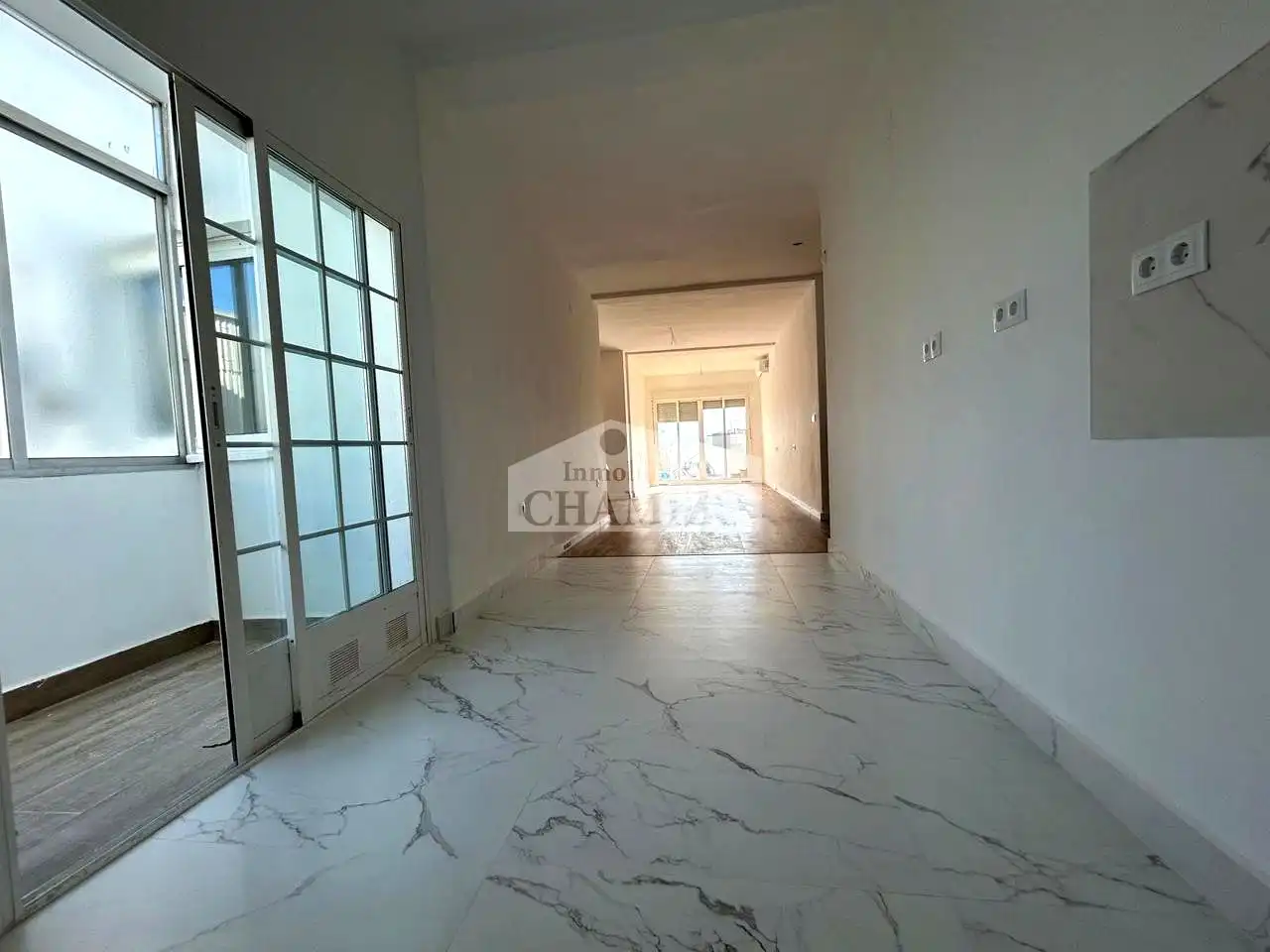 Piso con terraza en venta en Calle San Francisco 43, imagen 2