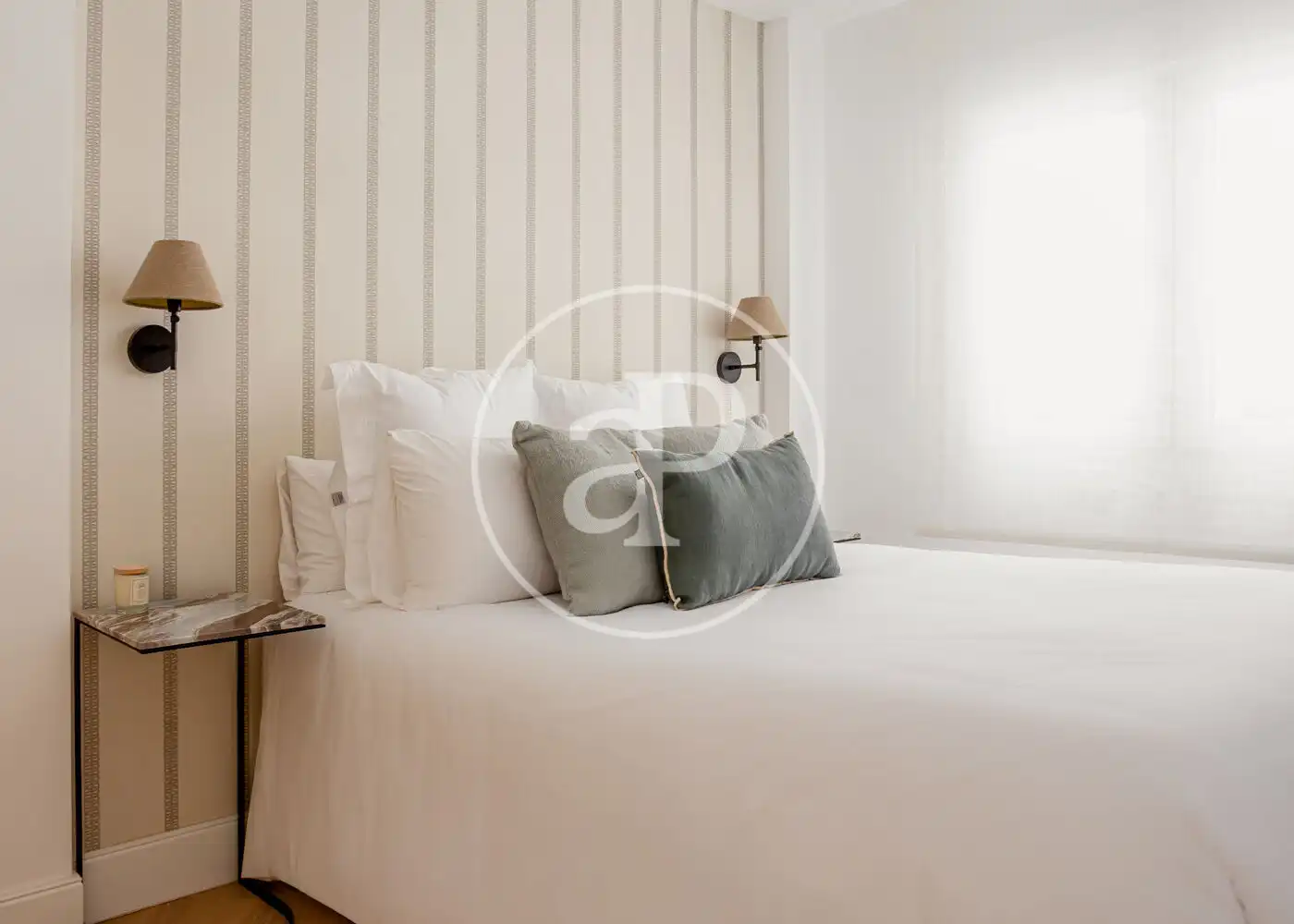 Bedroom of Flat for rent in Madrid  with Air Conditioner, Heating and Furnished