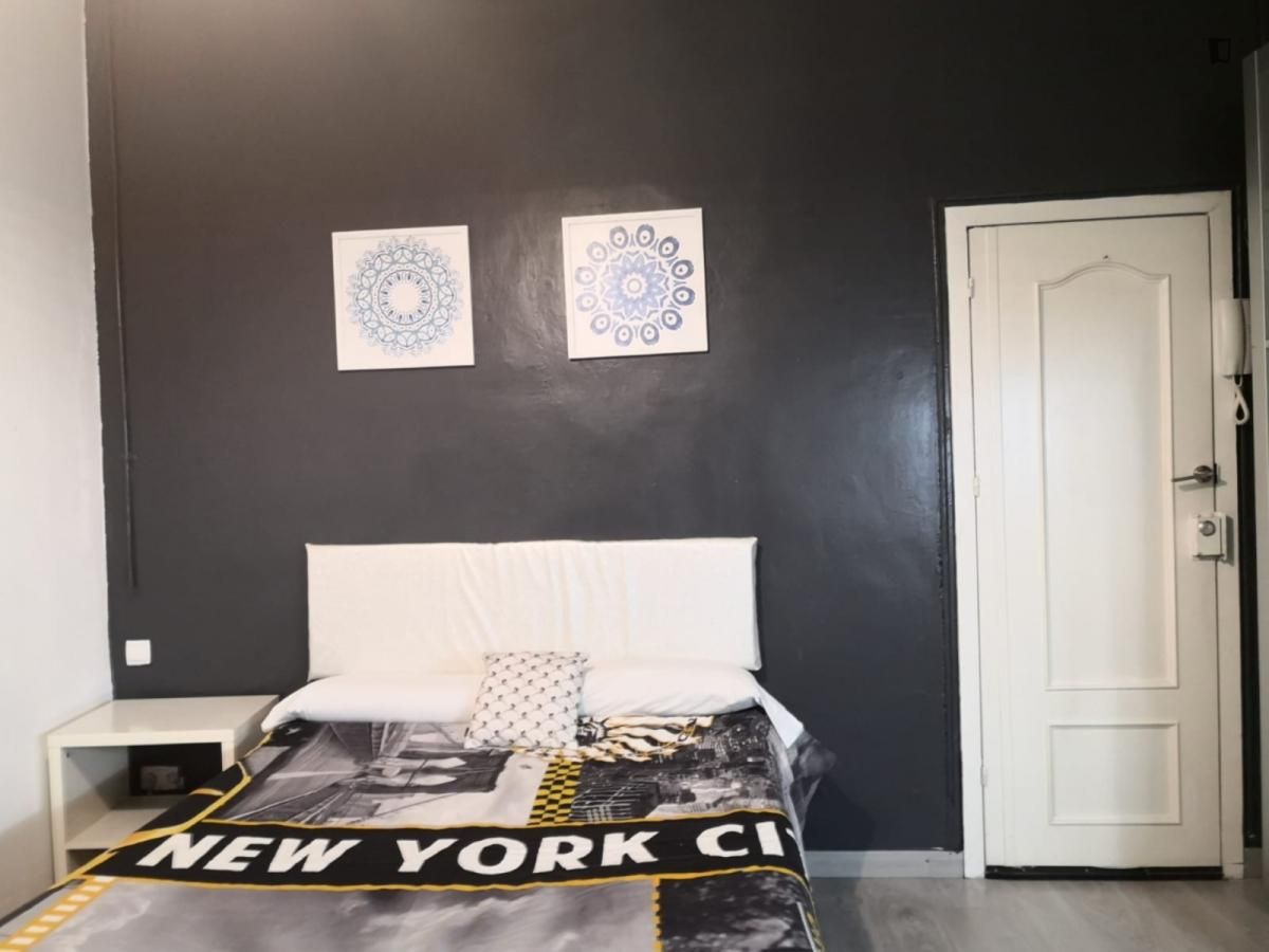 Estudio de alquiler en Barri Gòtic