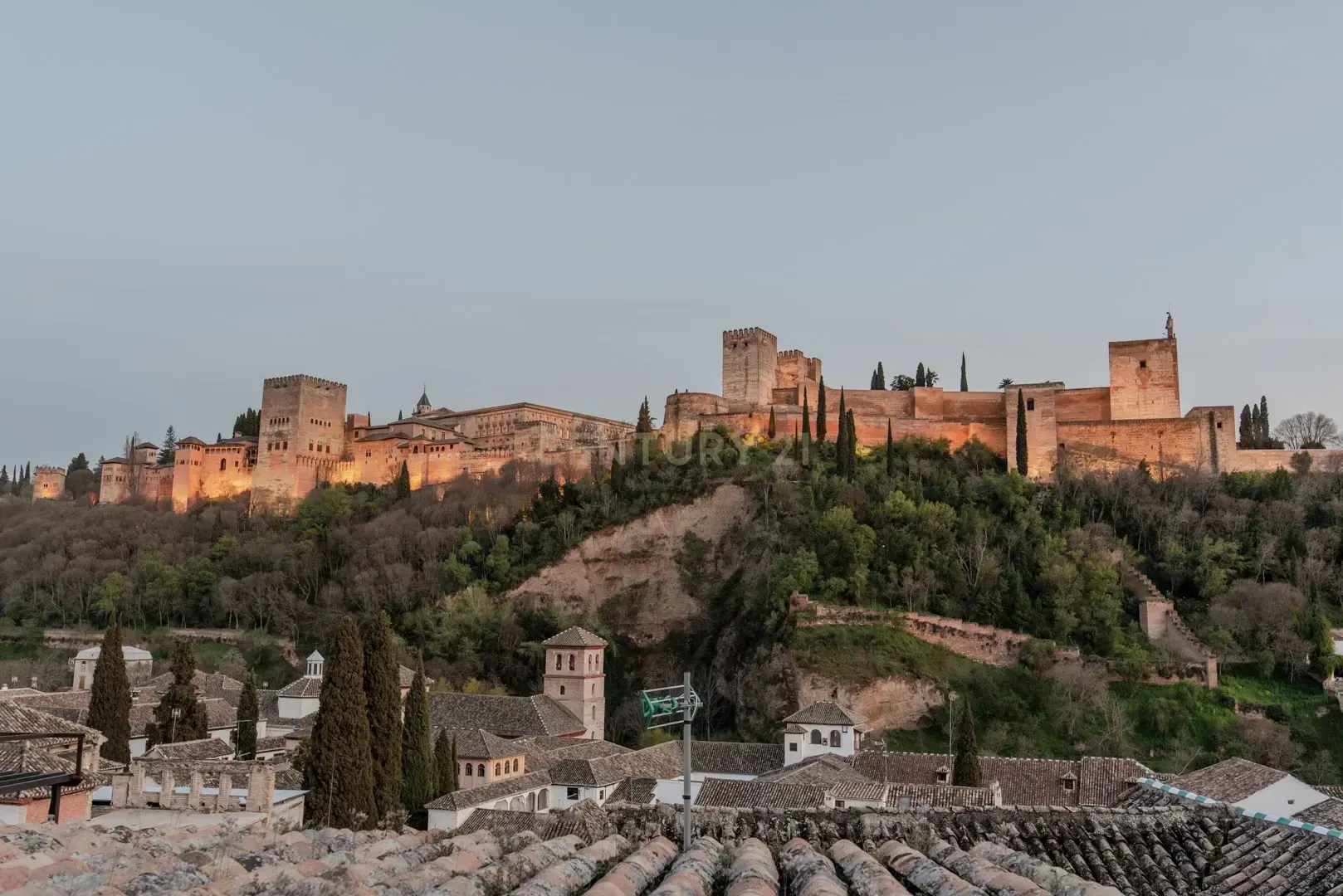 Vista exterior de Casa o xalet en venda en  Granada Capital amb Aire condicionat, Terrassa i Moblat