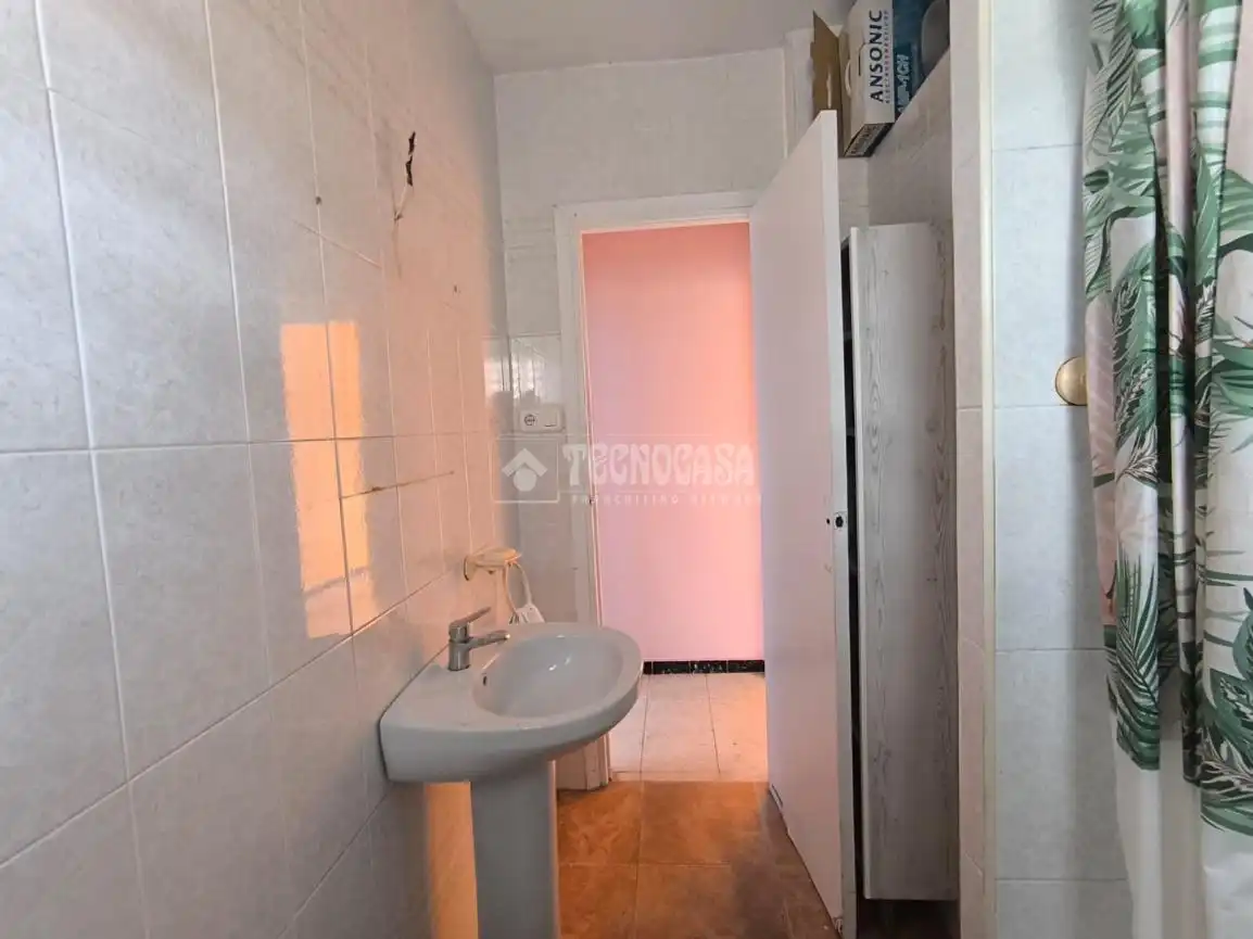 Baño de Piso en venta en Huelva con Balcón