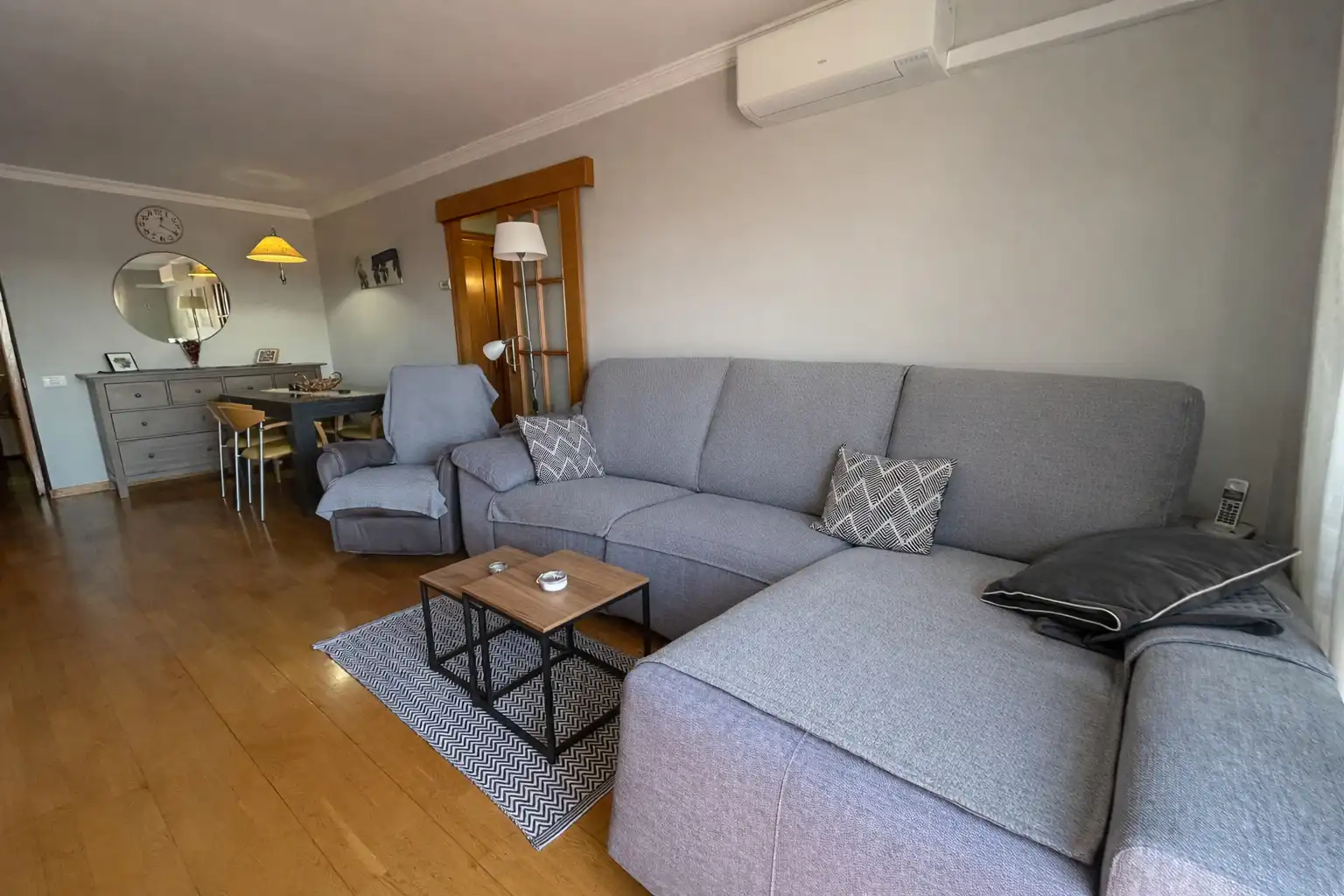 Sala de estar de Piso en venta en Esparreguera con Aire acondicionado, Calefacción y Parquet