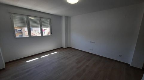 Moderno Piso Reformado en Almansa  Zona San Roque, imatge 3