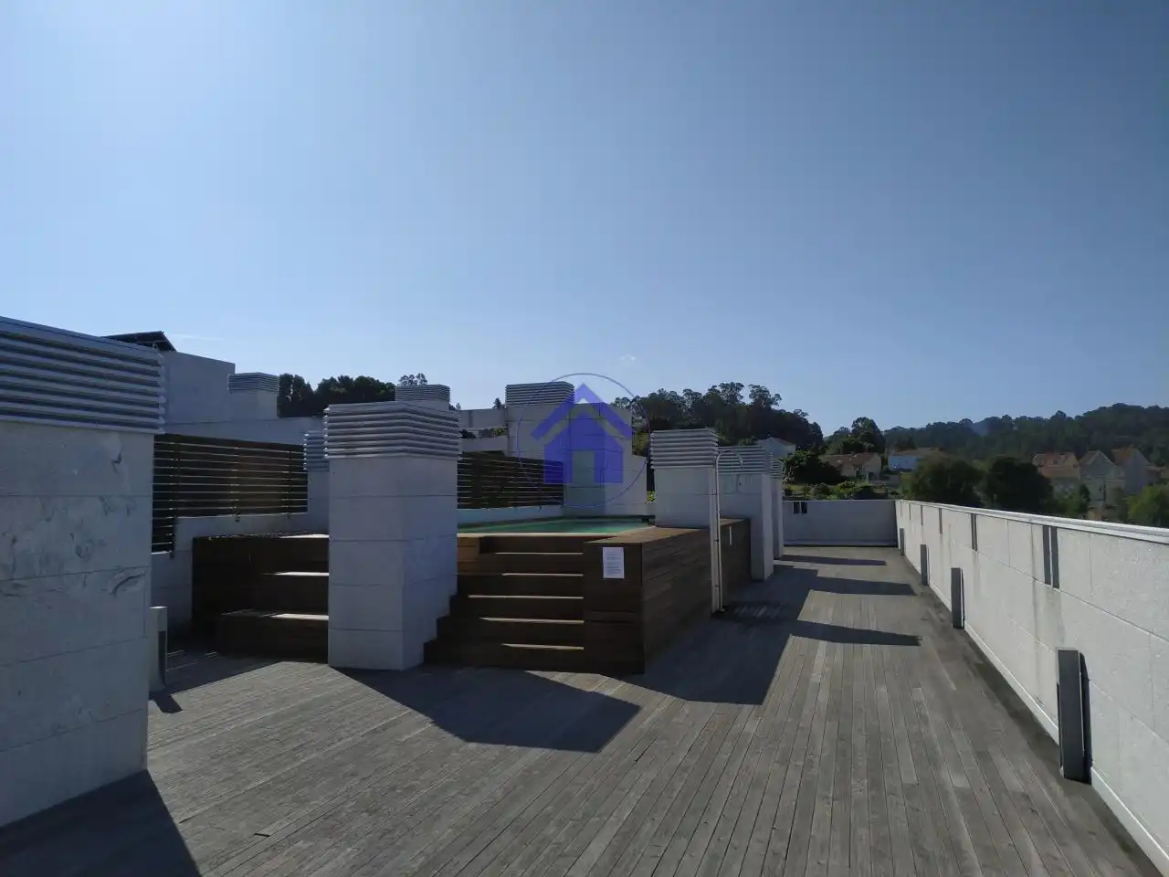 Terrassa de Apartament de lloguer en Vigo  amb Calefacció, Parquet i Traster