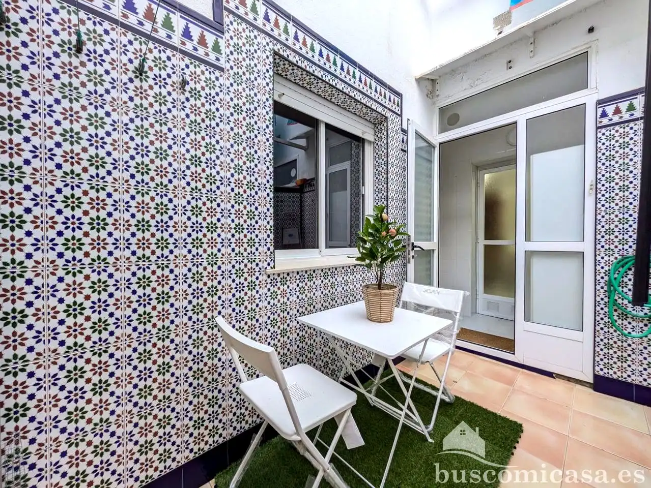 Terraza de Planta baja de alquiler en Linares con Aire acondicionado y Amueblado