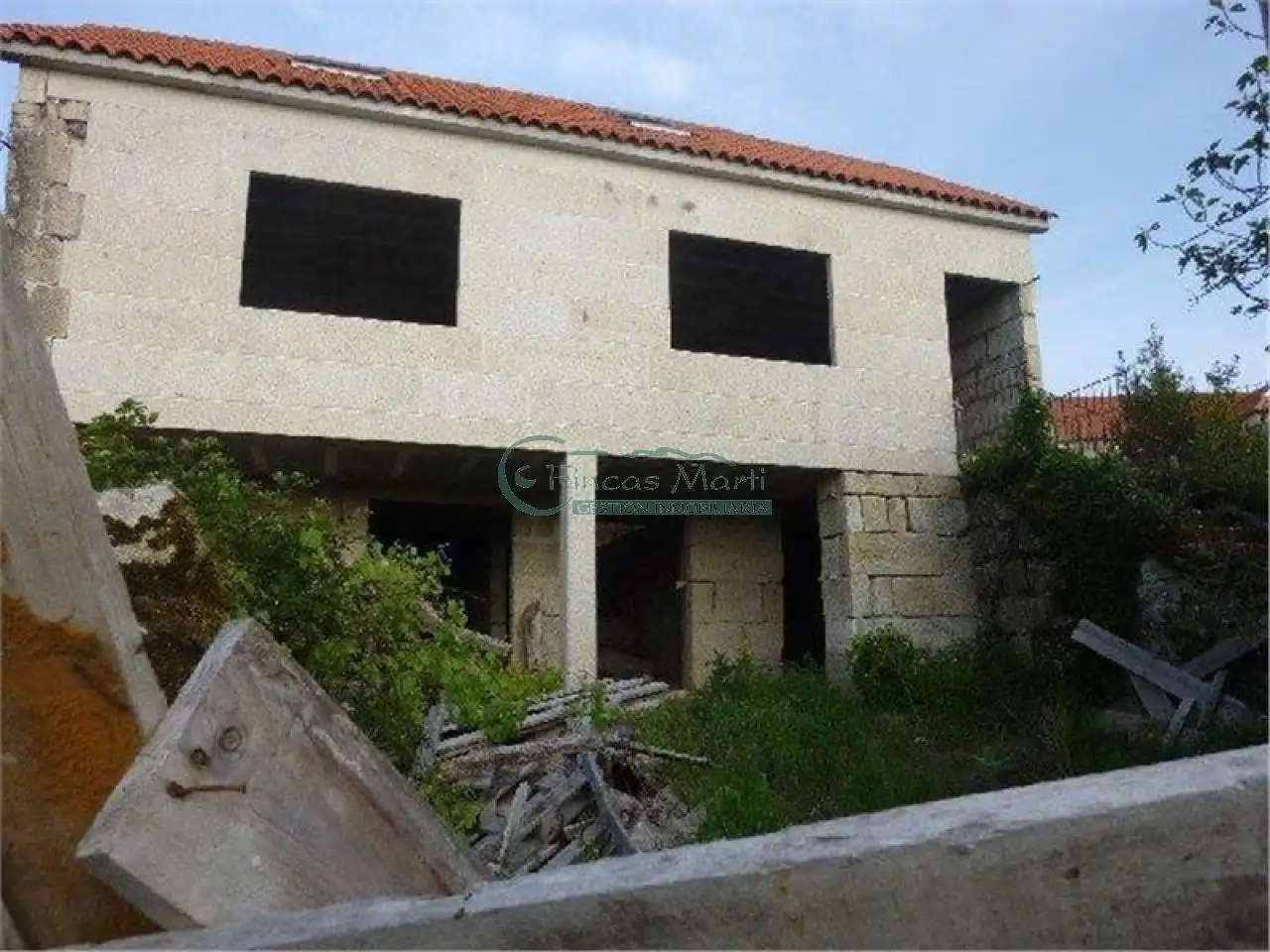 House with garden for sale in QUINES