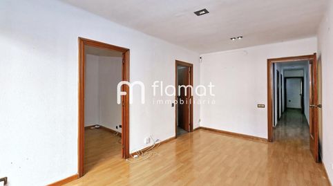 Foto 3 de Piso en venta en De la Ciutadella, Centre, Santa Coloma de Gramenet