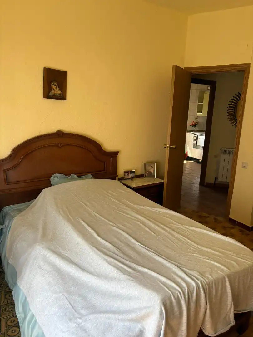 Dormitori de Casa o xalet en venda en Villamediana de Iregua amb Moblat