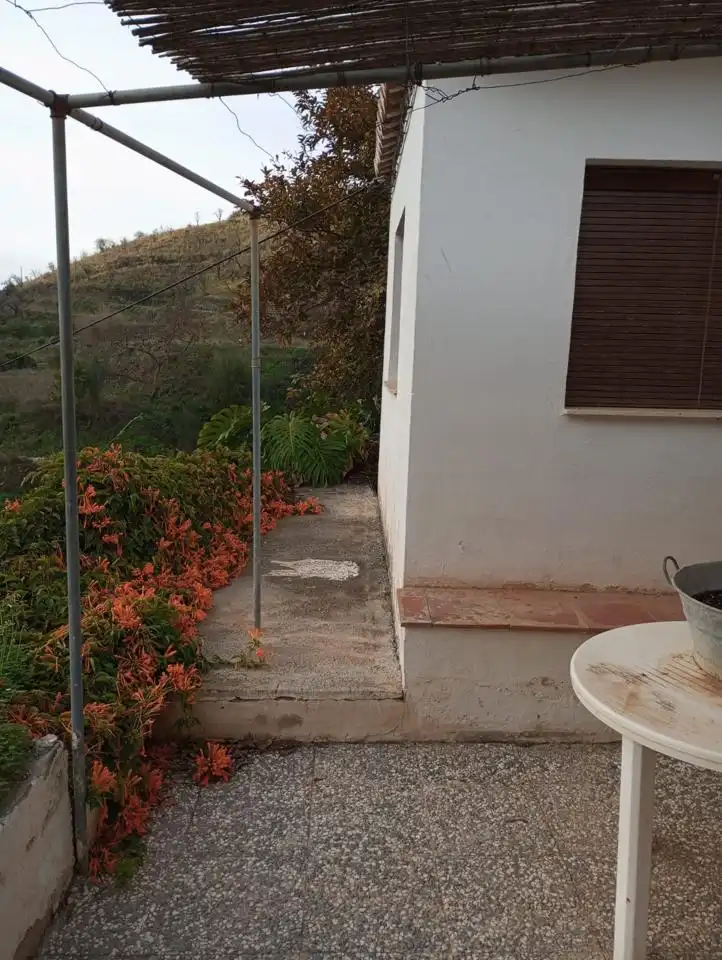 Casa rústica con jardín en venta en El Rescate - Río Seco, imagen 7