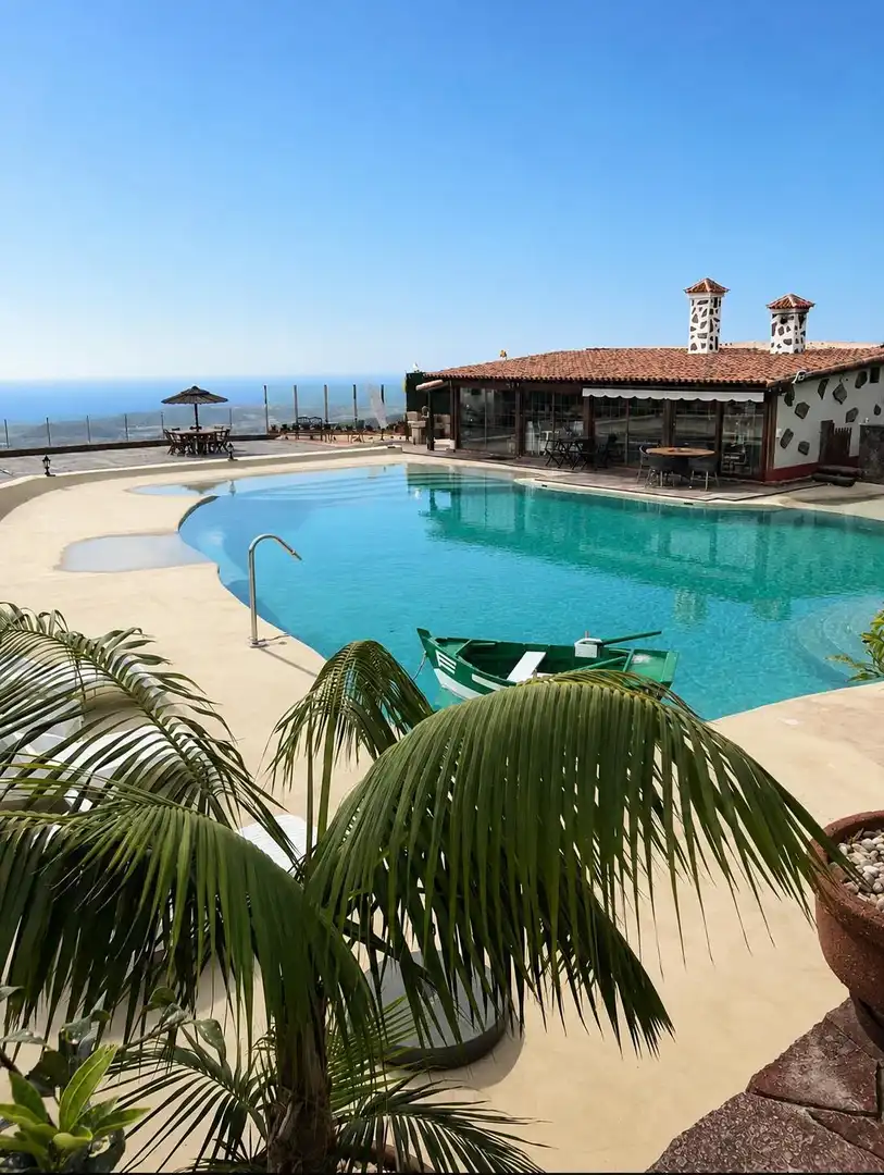 Piscina de Casa o xalet en venda en San Miguel de Abona amb Jardí privat, Traster i Piscina