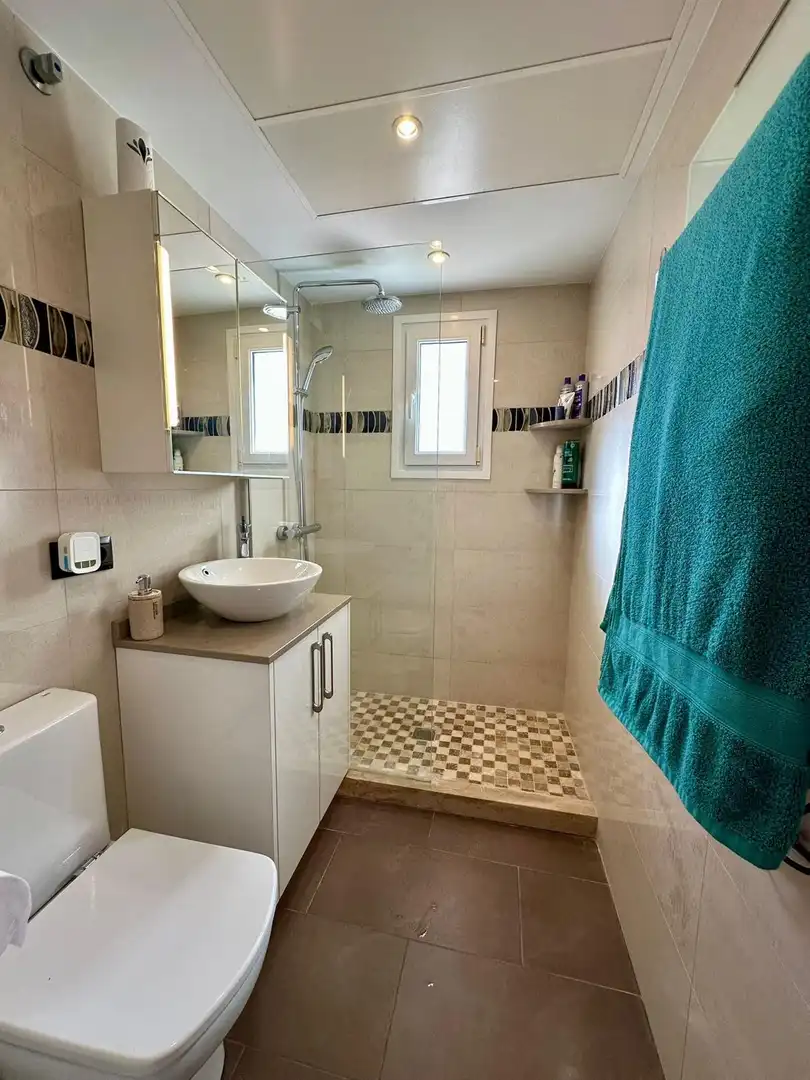 Bathroom of Houses for sale in Estepona  with Air Conditioner, Private garden and Terrace
