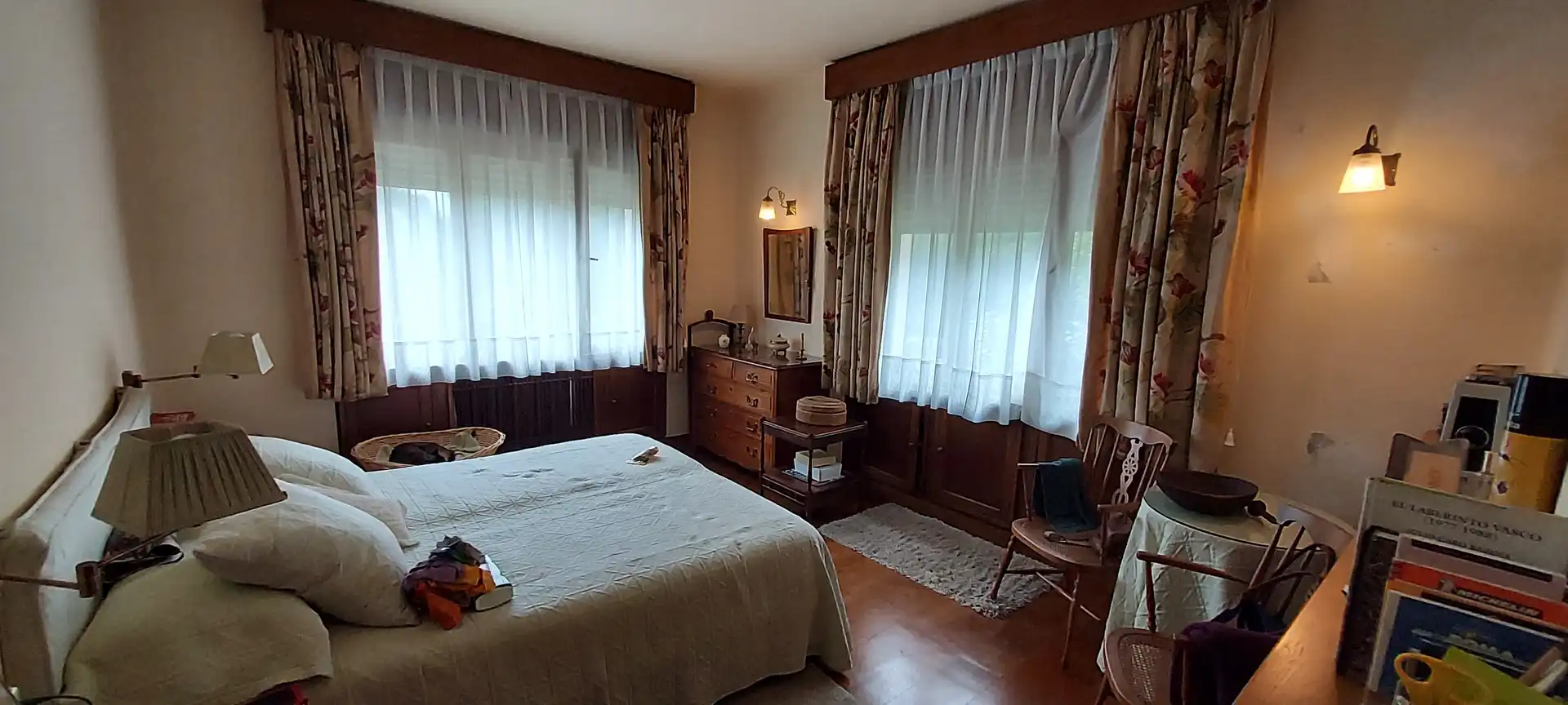 Dormitori de Finca rústica en venda en Salas amb Calefacció, Jardí privat i Parquet