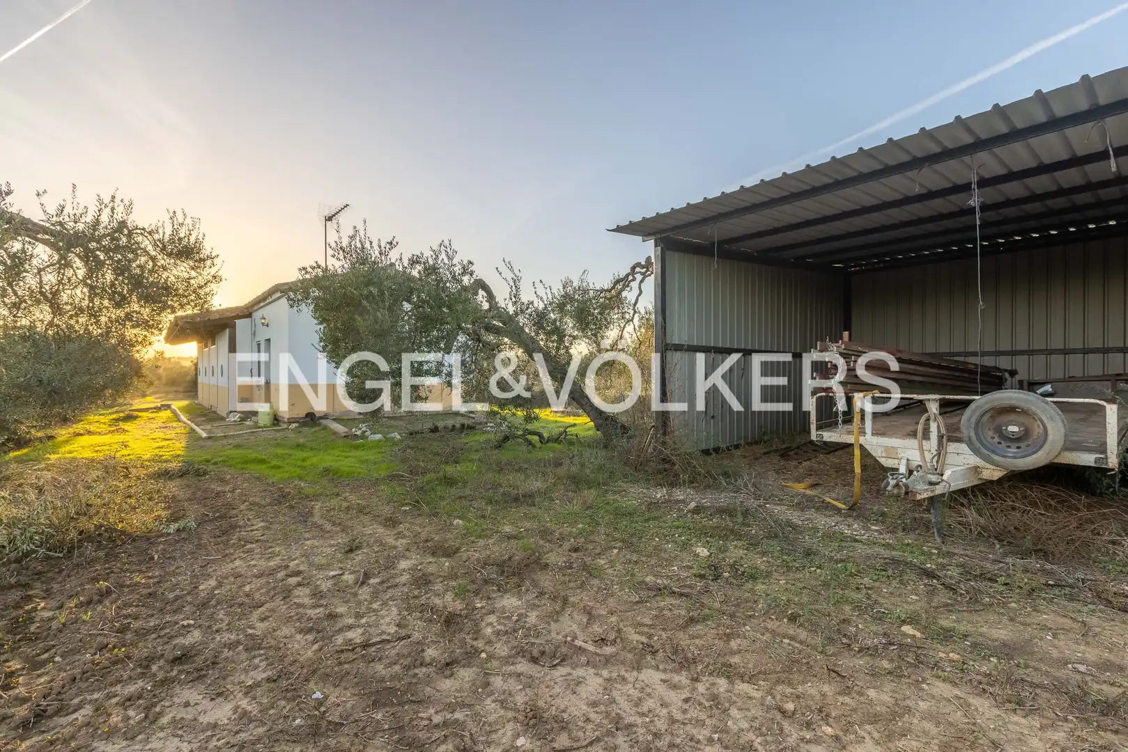 Finca rústica de alquiler en La Puebla del Río con Aire acondicionado, Calefacción y Jardín privado