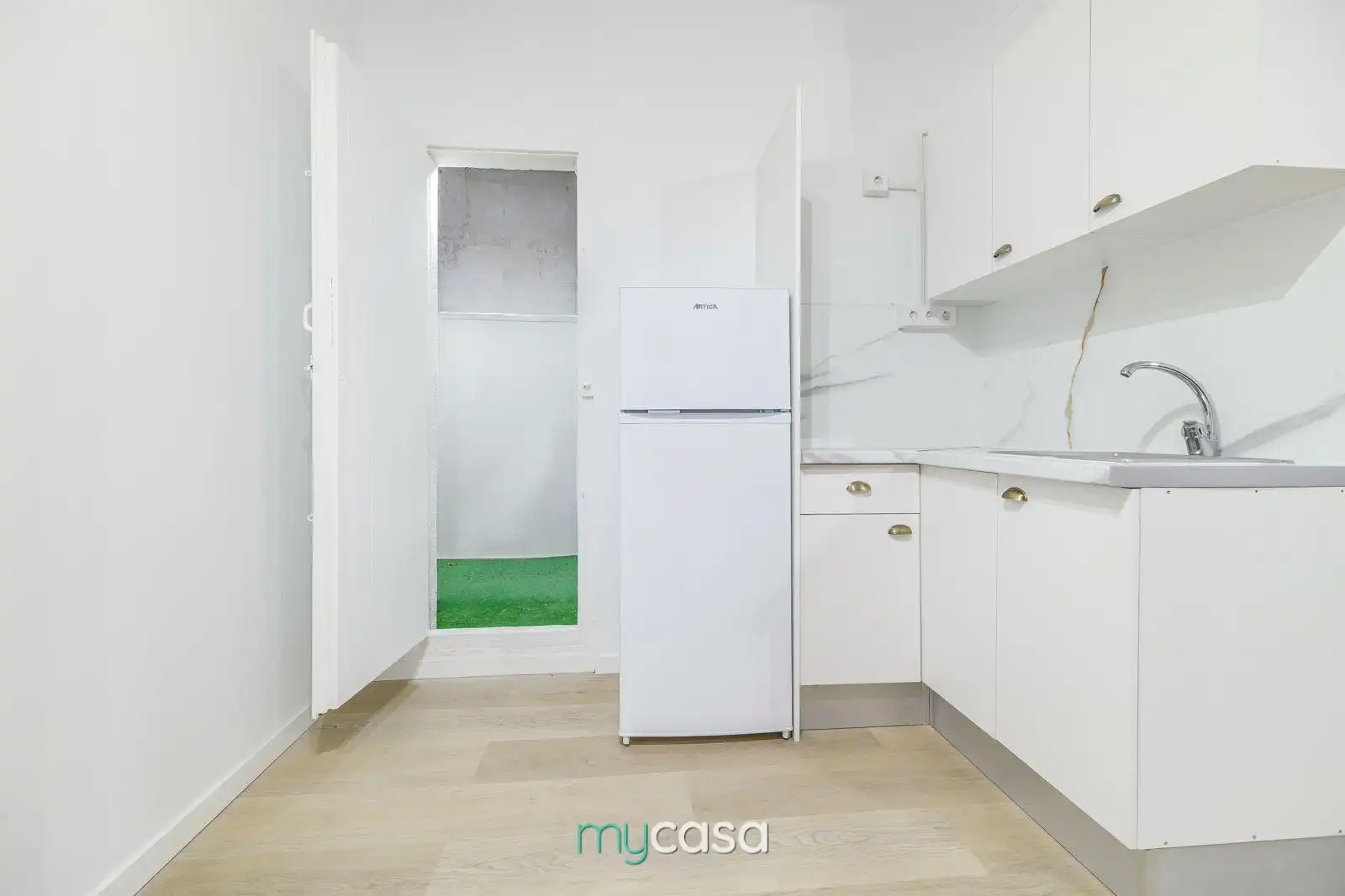 Cuina de Loft en venda en Barberà del Vallès amb Aire condicionat, Parquet i Moblat