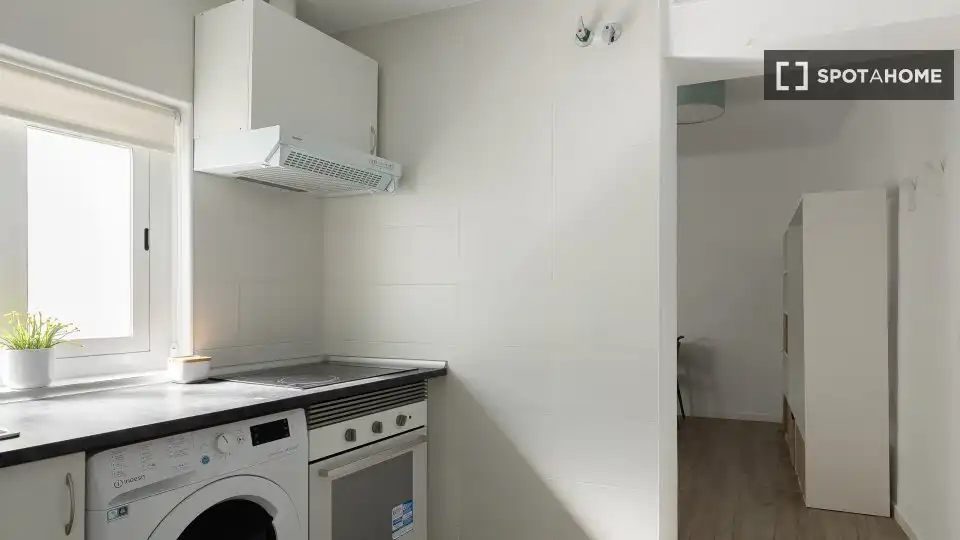 Kitchen of Flat for rent in Getafe  with Air Conditioner, Heating and Furnished