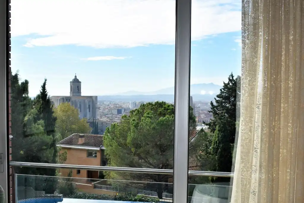 Casa o xalet en venda a Pujada de la Barrufa, Eixample Nord