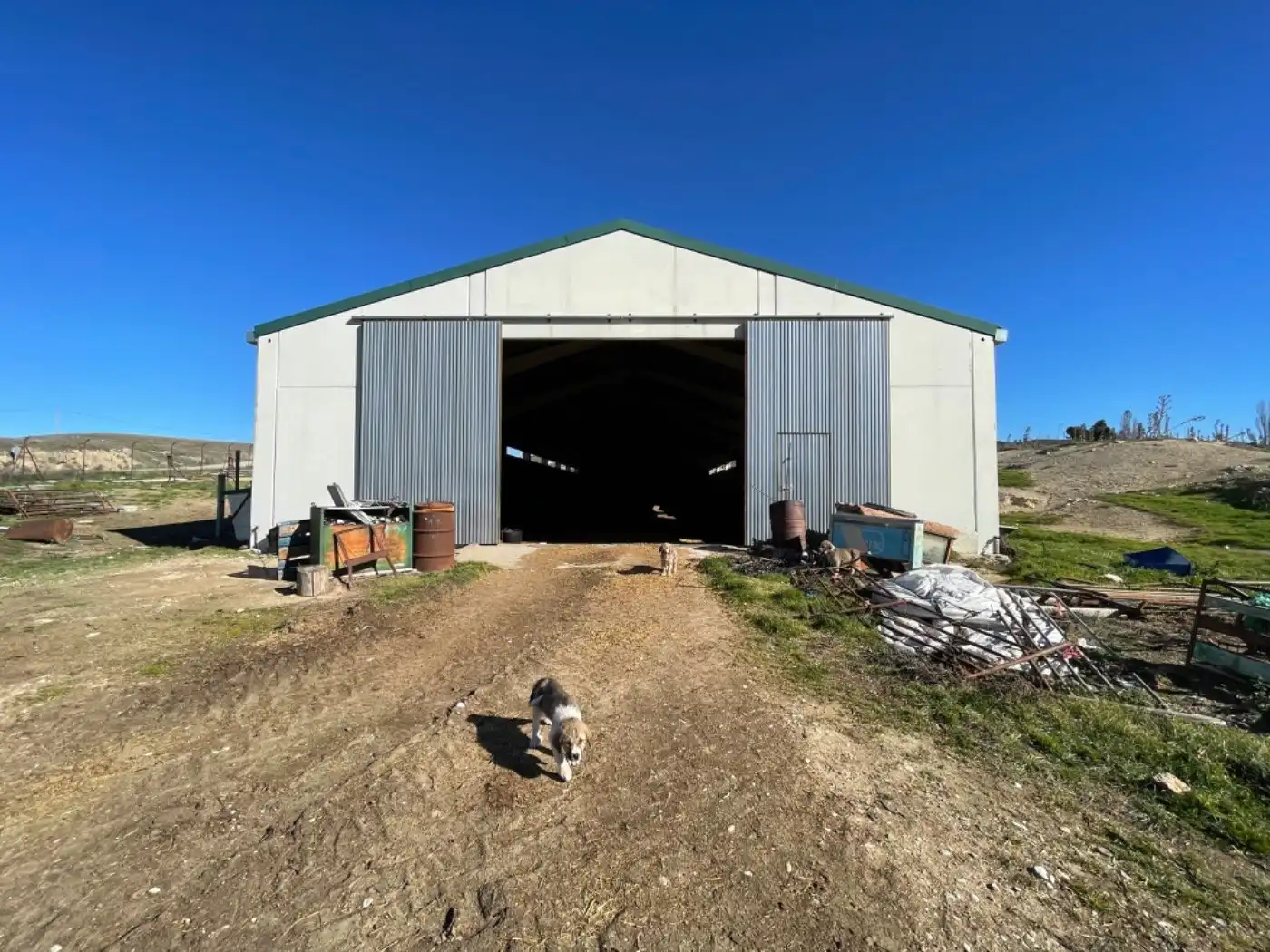 Nave industrial en venta en Priego