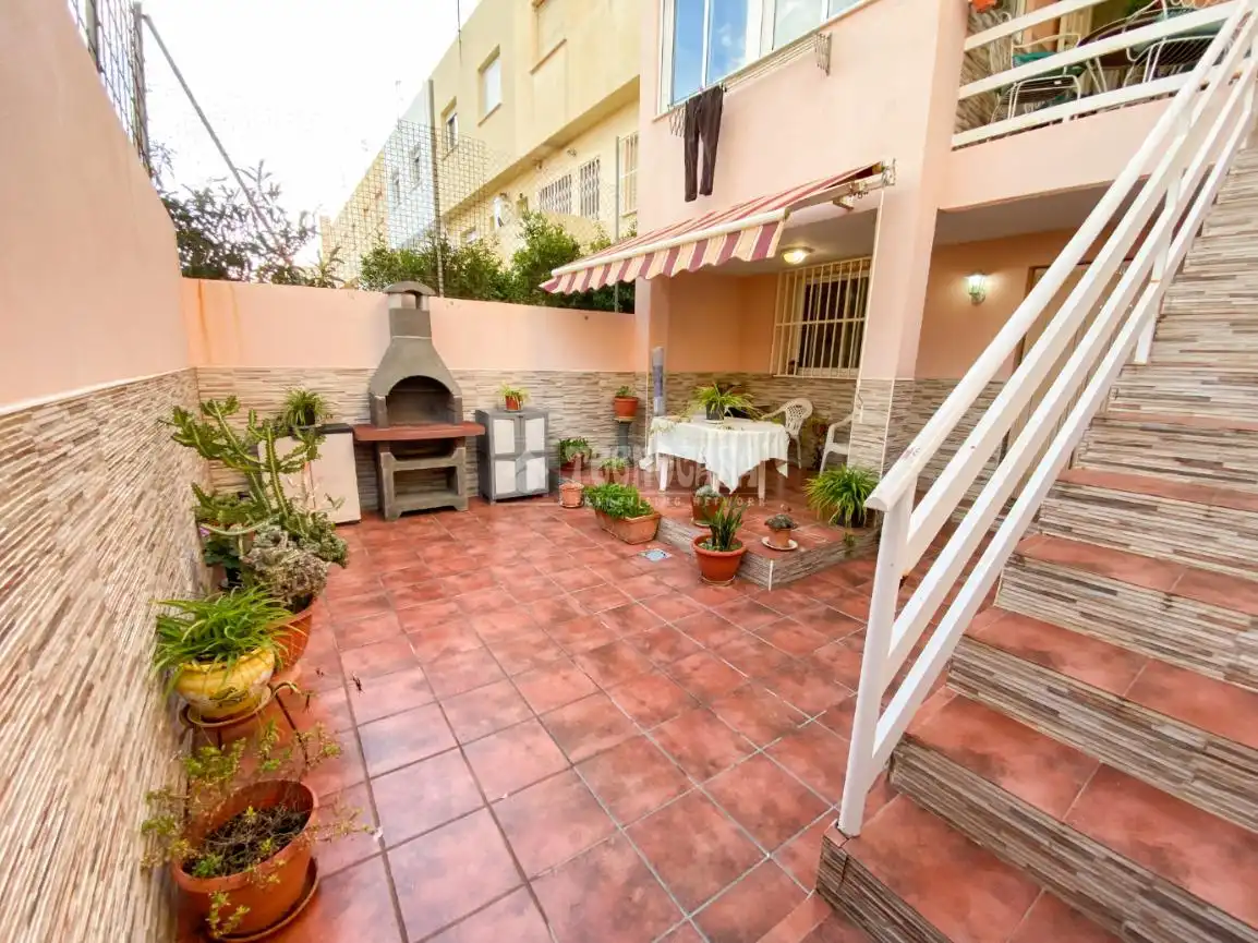 Terraza de Casa adosada en venta en Pechina