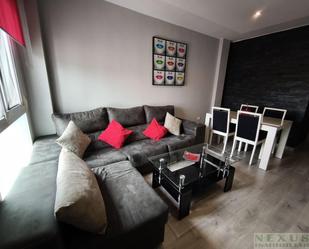 Living room of Apartment to rent in Cáceres Capital  with Air Conditioner, Heating and Furnished