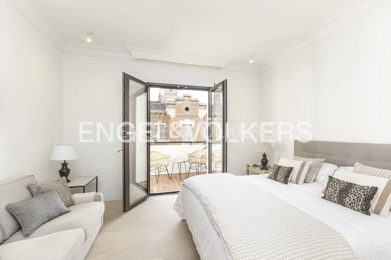 Habitación de Piso en venta en Madrid con Aire acondicionado, Calefacción y Terraza